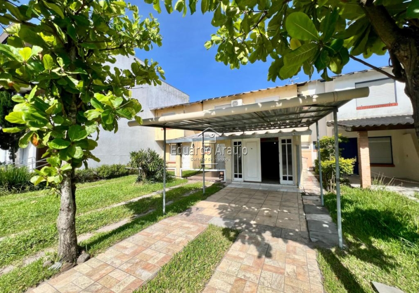 Sobrado 02 Dorm